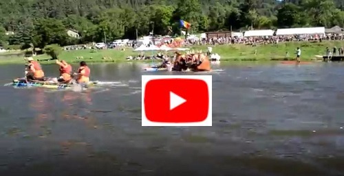 Lire la vidéo courses de baignoires 2016 (4 mn 35) image